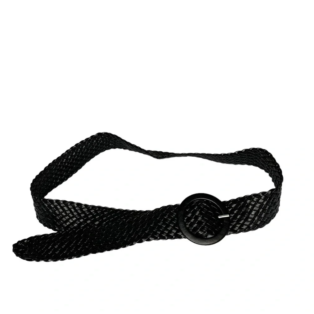 Unbranded black‎ vinyl braided belt. L/XL